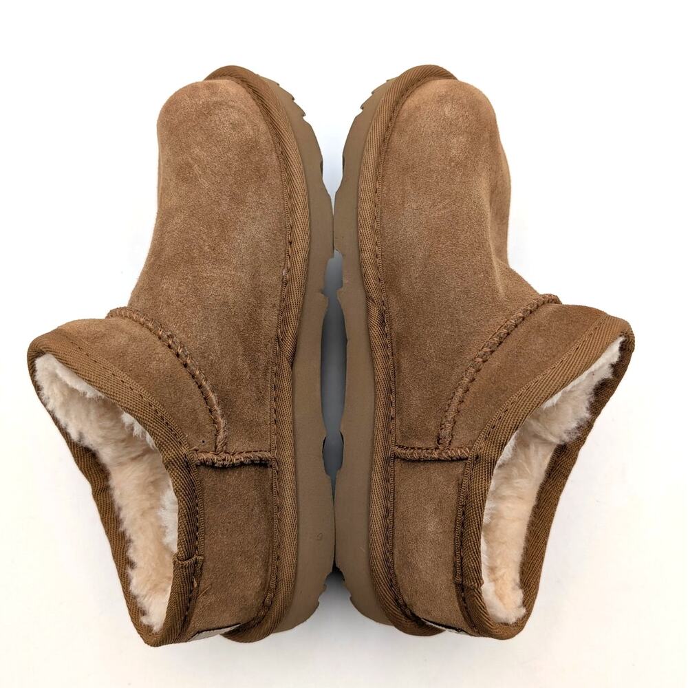UGG Classic Faux Shearling Slipper Round Toe Unisex Kids Chestnut Sz US1 EU32.5 - Picture 5 of 11